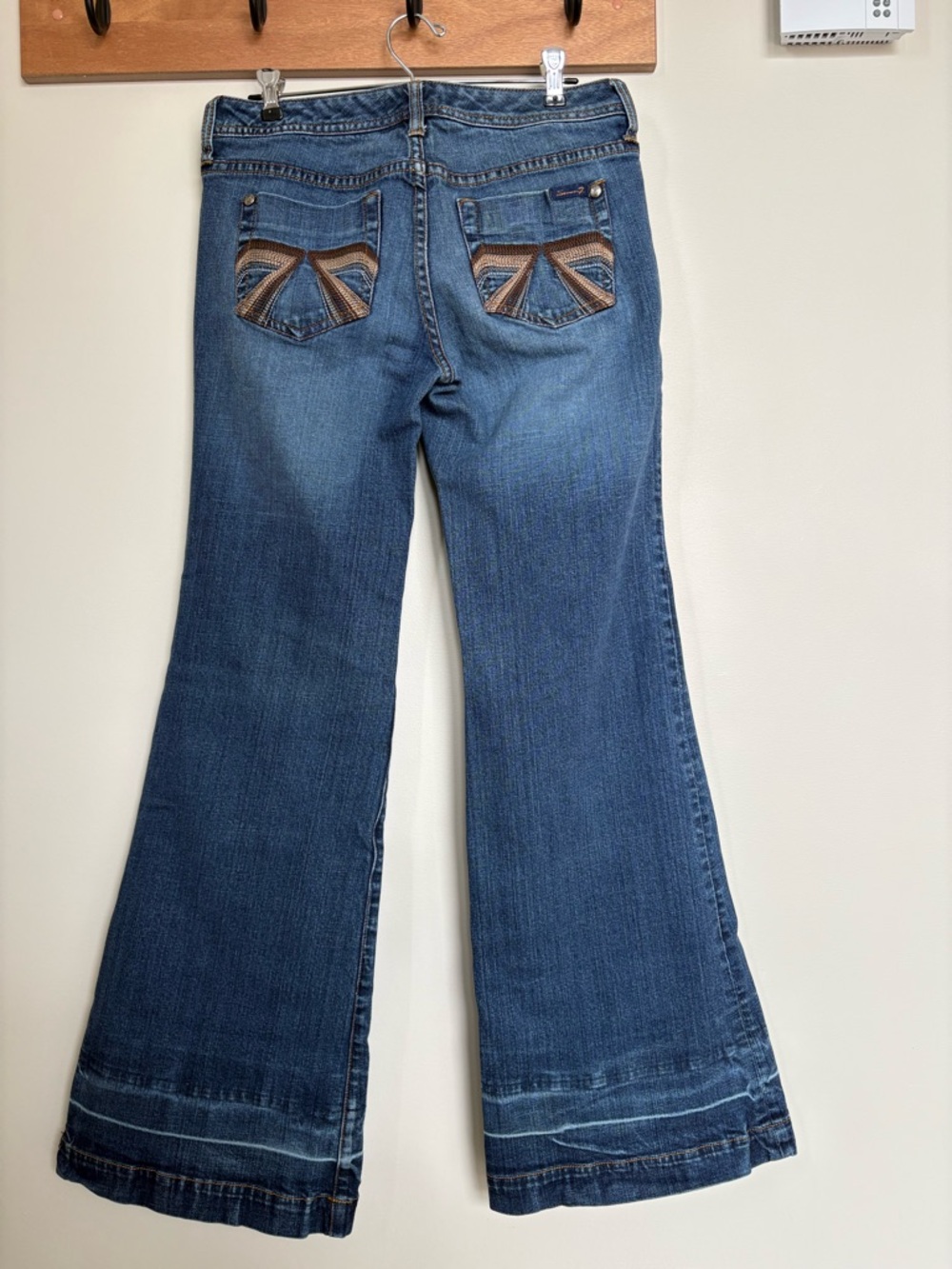 Seven7 Women's Blue Flare Jeans with Contrast Back Pocket Detail